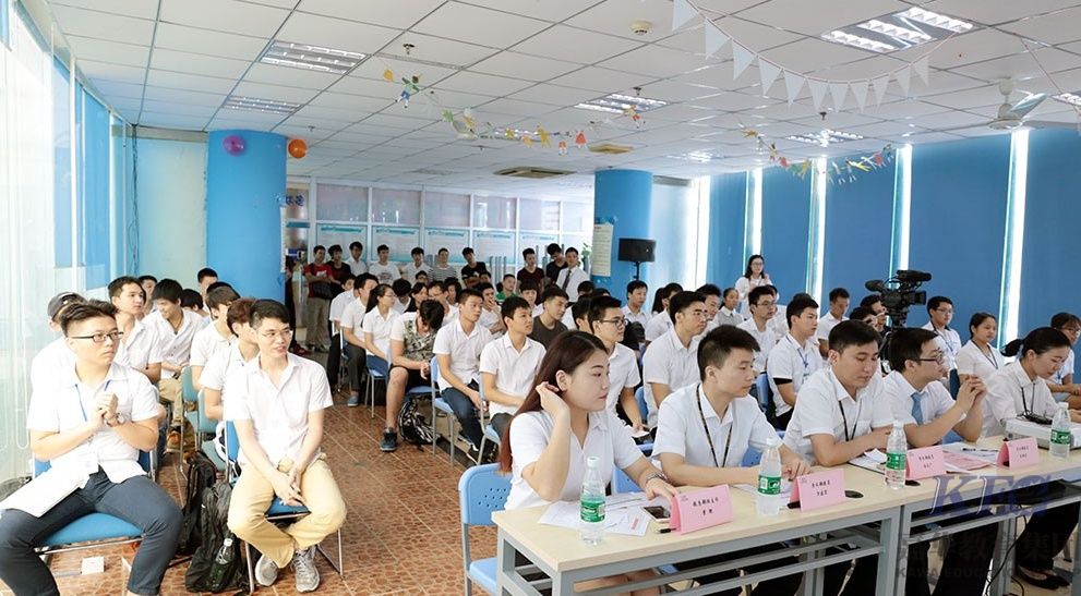 深圳北大青鳥嘉華超級演說家比賽精彩進(jìn)行